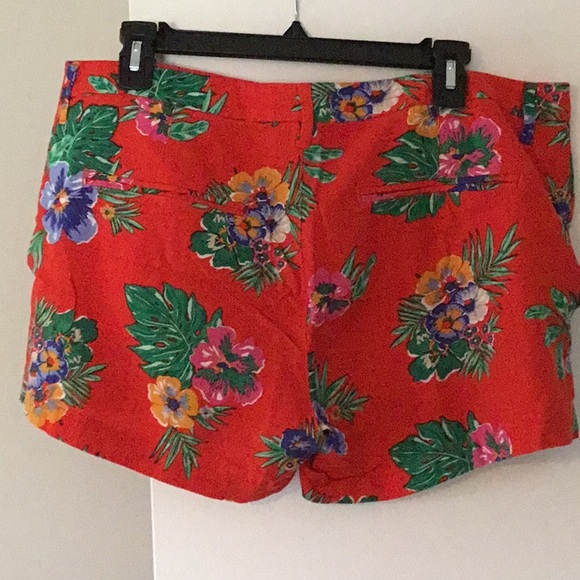 Old Navy floral print linen 3 inch inseam shorts - Picture 3 of 4